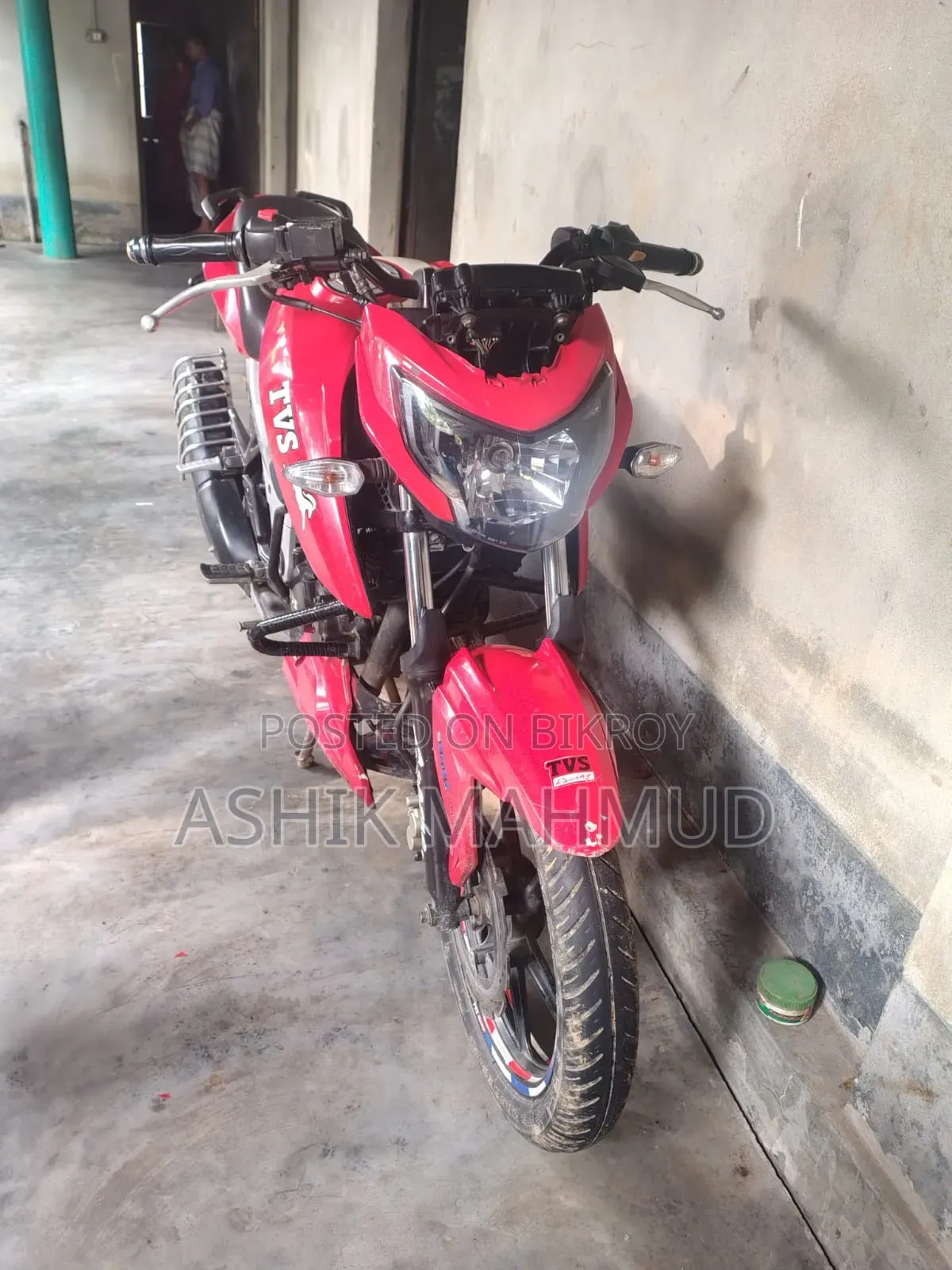 TVS Apache 160 4V 2022 Red