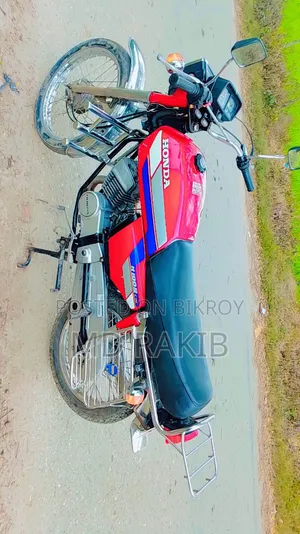 Honda CB 2000 Red