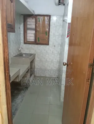 উত্তরায় ভাড়ার জন্য ২ বেডরুমের ফ্ল্যাট ব্লক