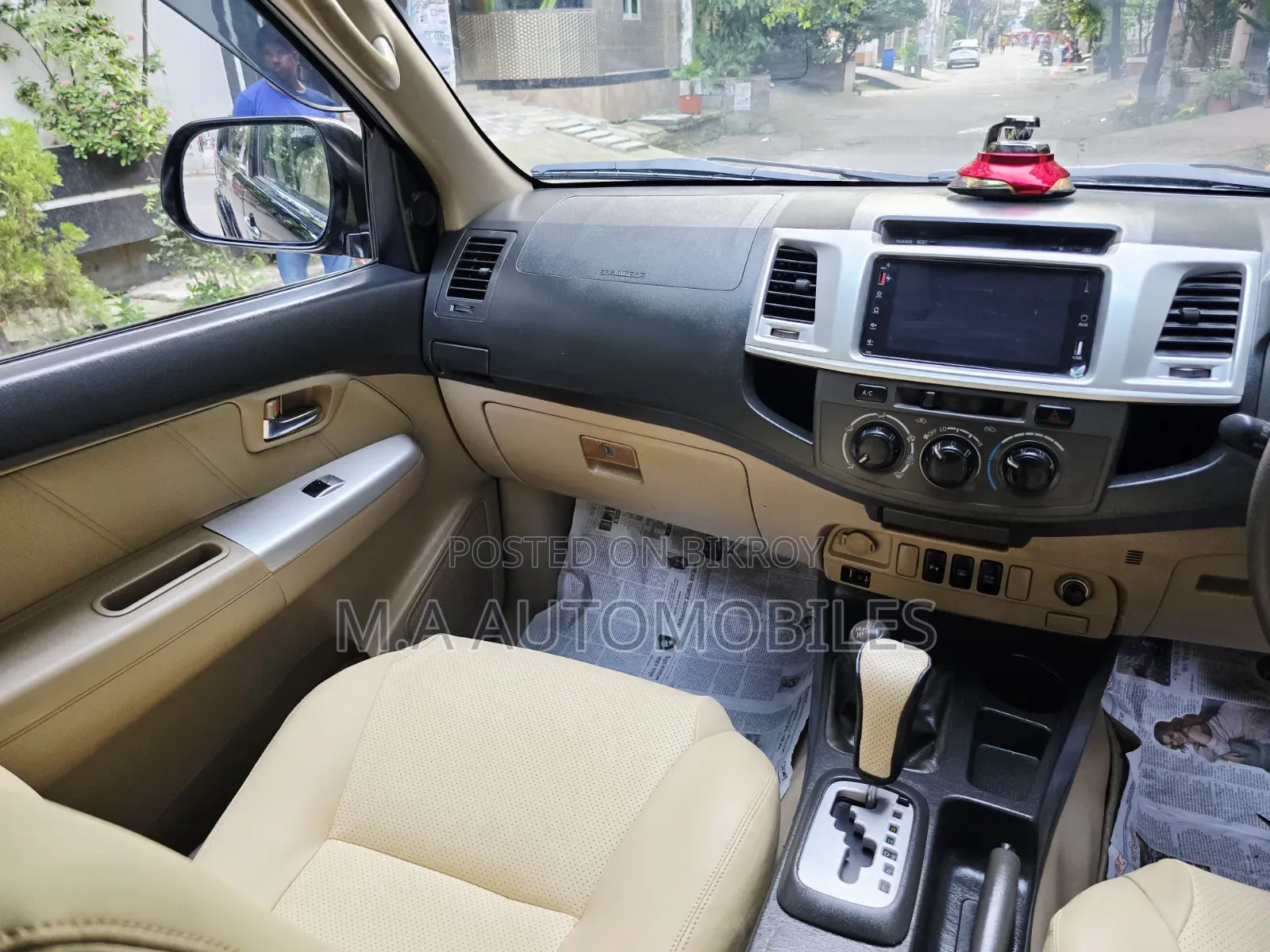 Toyota Fortuner 2013 Black