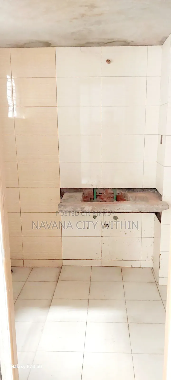 3bdrm Condo in Mirpur for sale