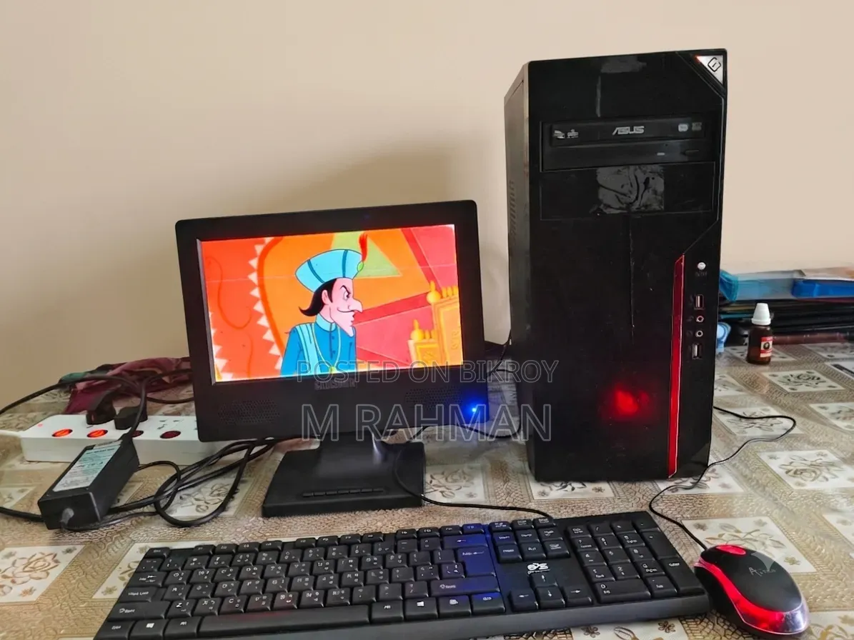 Desktop Computer Gigabyte 4GB Intel Pentium SSD 128GB