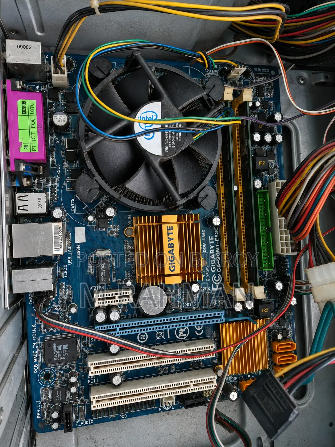 Desktop Computer Gigabyte 4GB Intel Pentium SSD 128GB