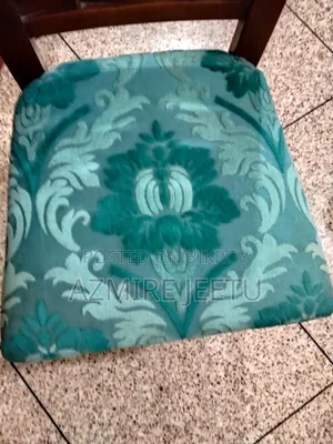 এই Exclusive ৮ চেয়ারের Dining Table টি বিক্রি হবে