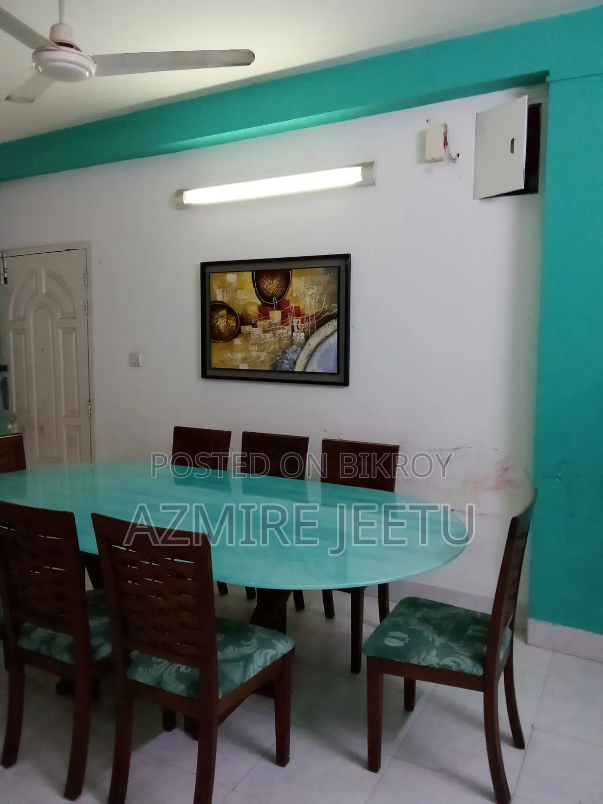 এই Exclusive ৮ চেয়ারের Dining Table টি বিক্রি হবে