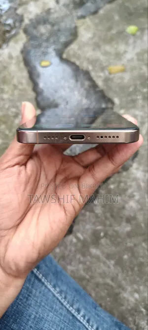 Apple iPhone 16 Pro Max 256 GB Gold