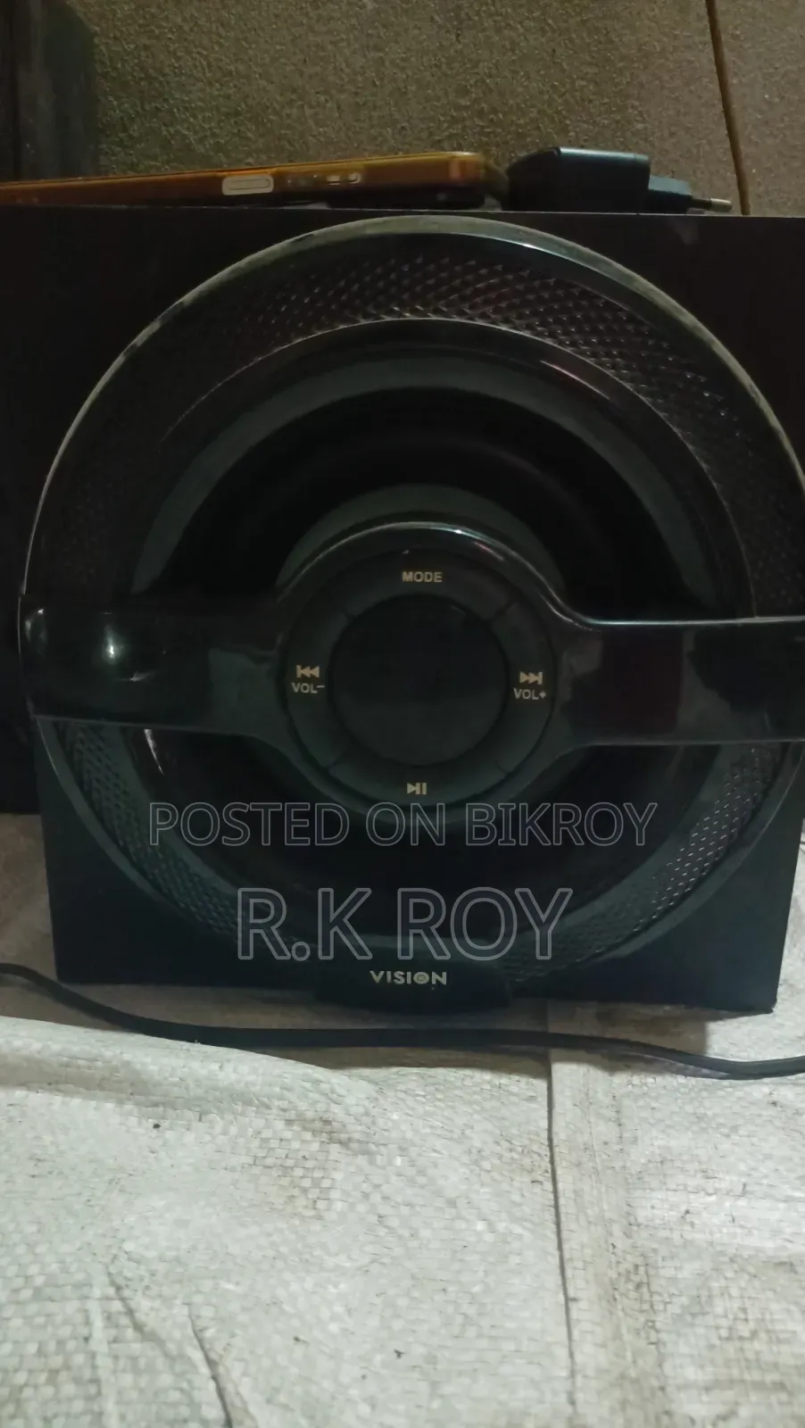মাত্র চার মাস ইউজ টাকার দরকার তাই বিক্রি করে দিব