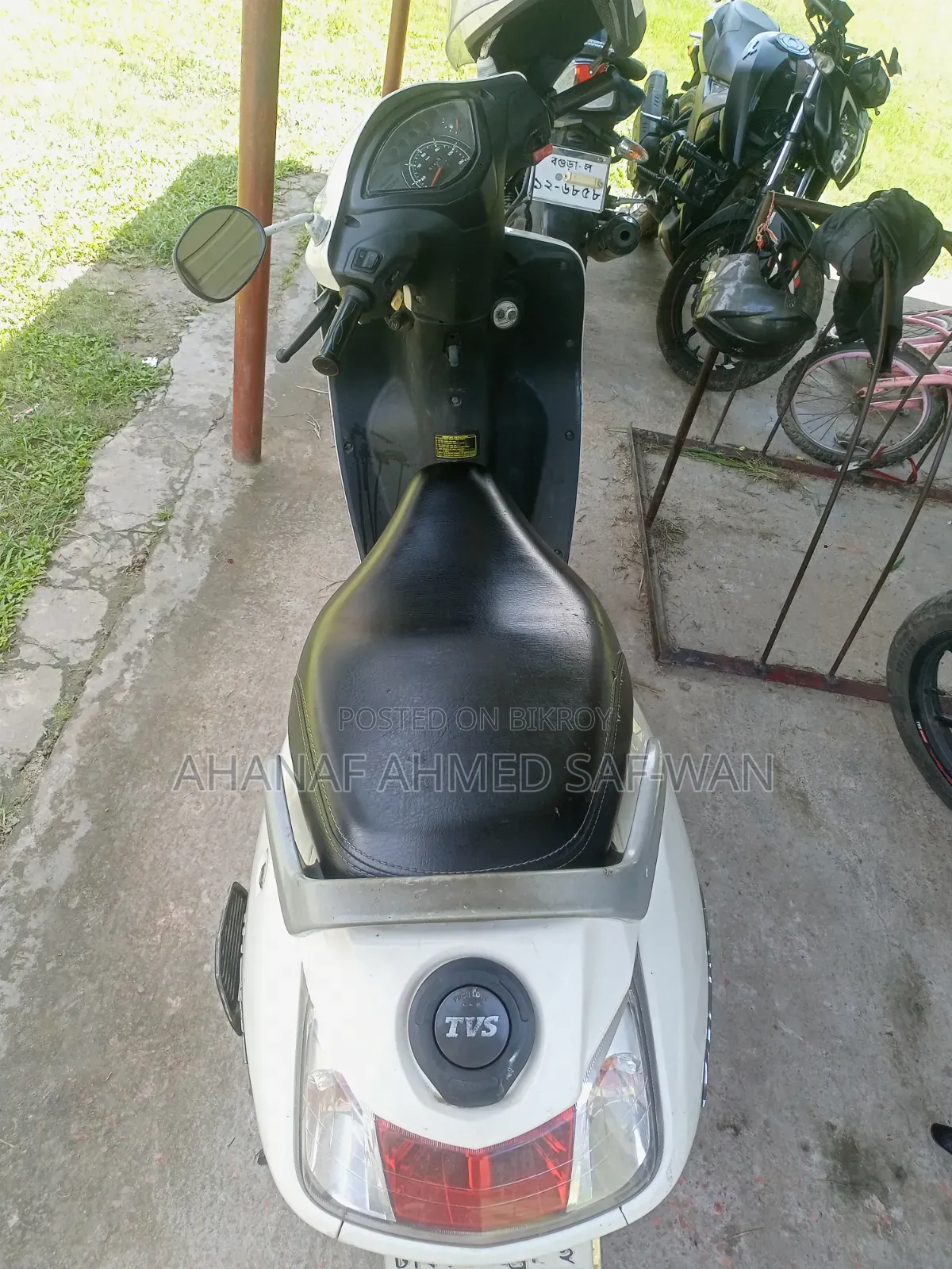 TVS Jupiter 2020 White