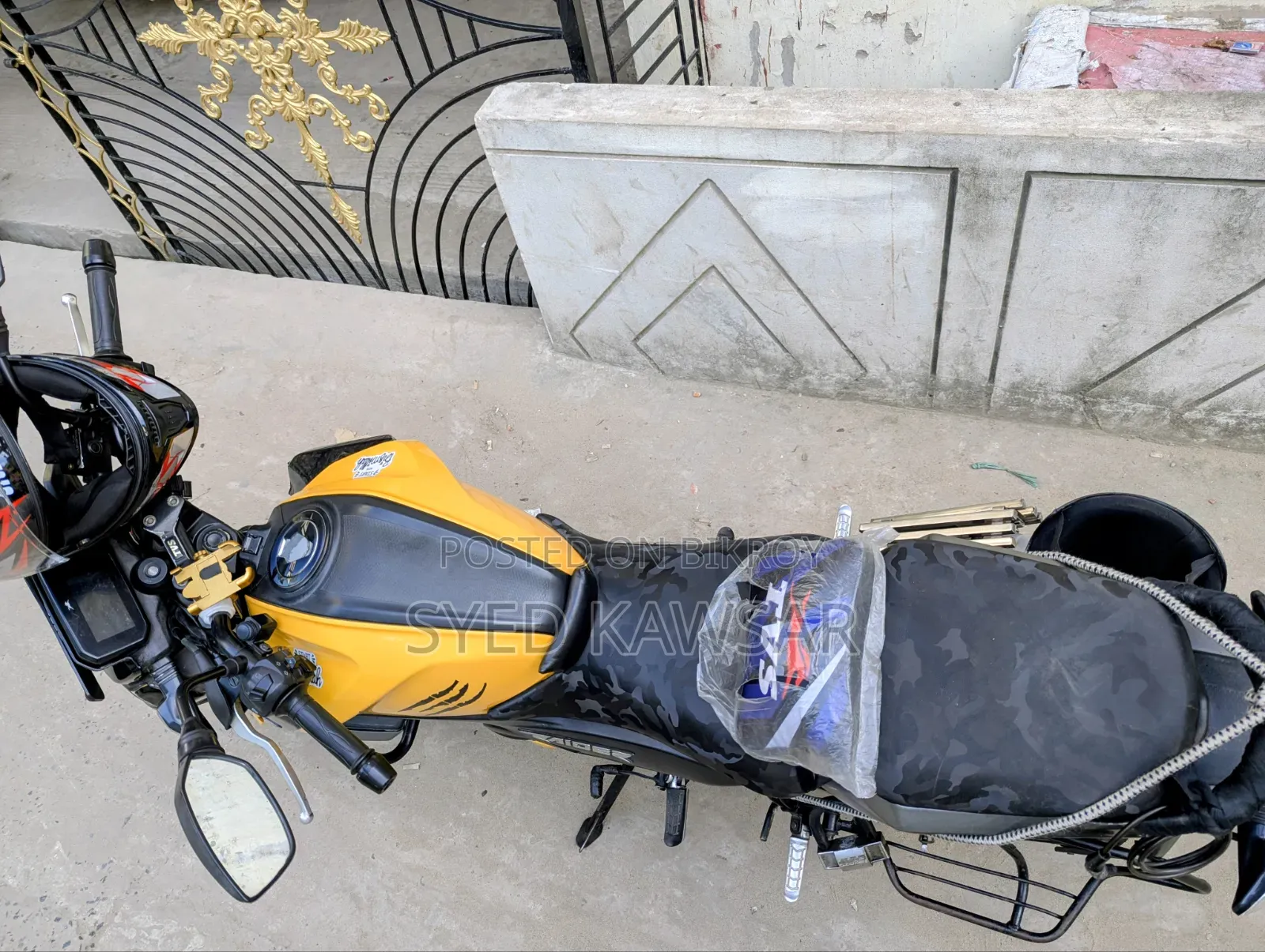 TVS Raider 125 2024 Yellow