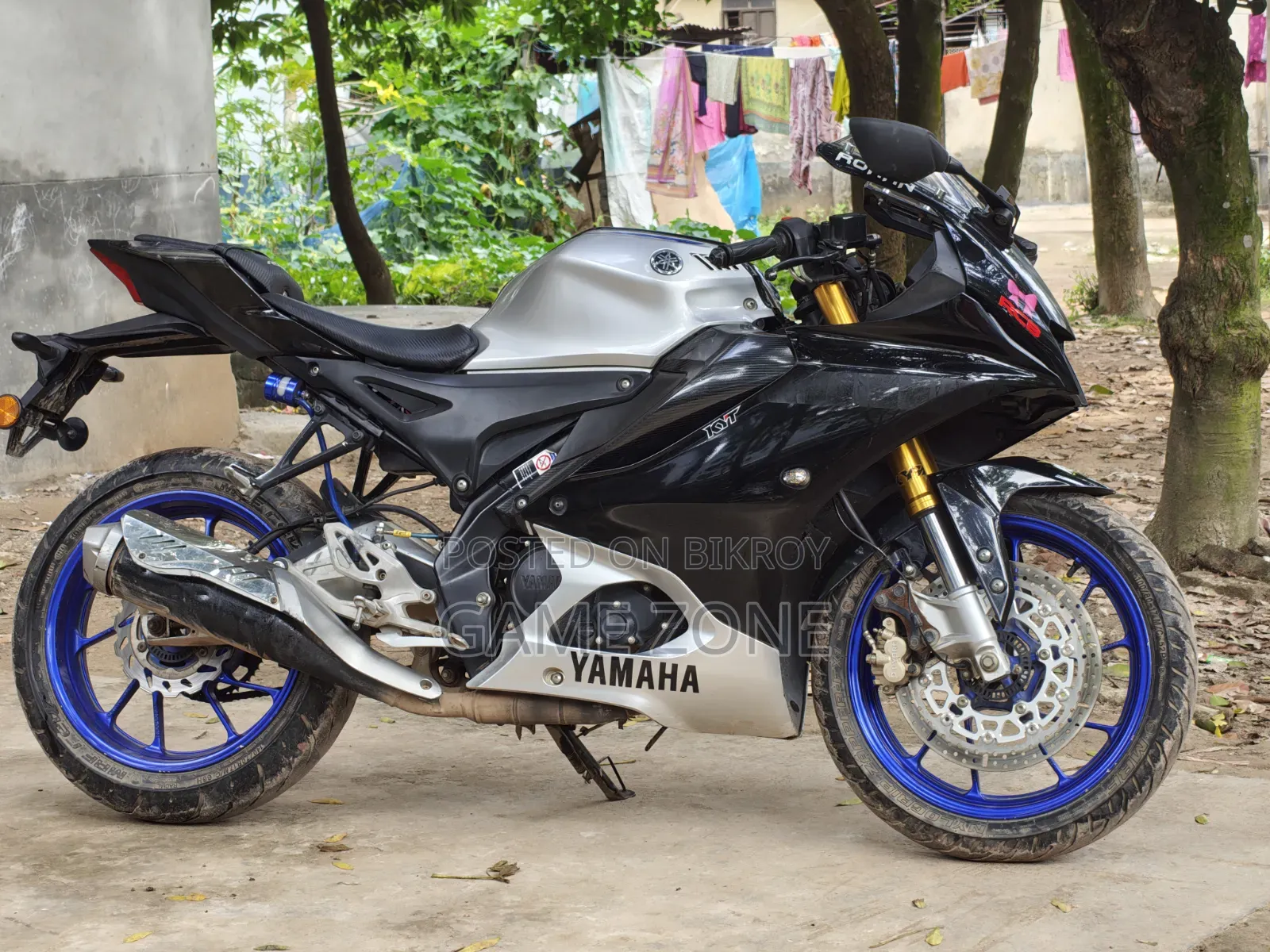 Yamaha R1 2024 Silver