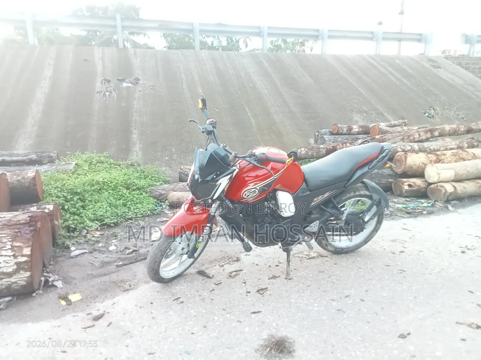 Yamaha FZ 2011 Red
