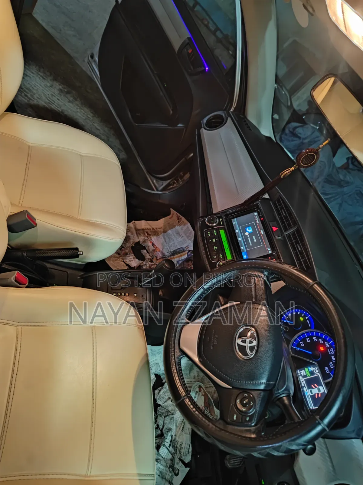 Toyota Axio 1.5 Hybrid 2WD 2014 Silver