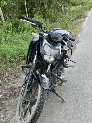 TVS Apache RTR 160 4V 2022 Black