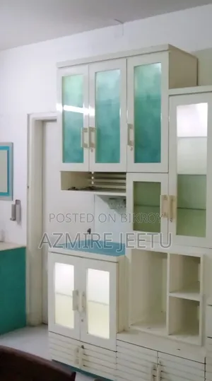 This premium Dinner Cabinet will be sold