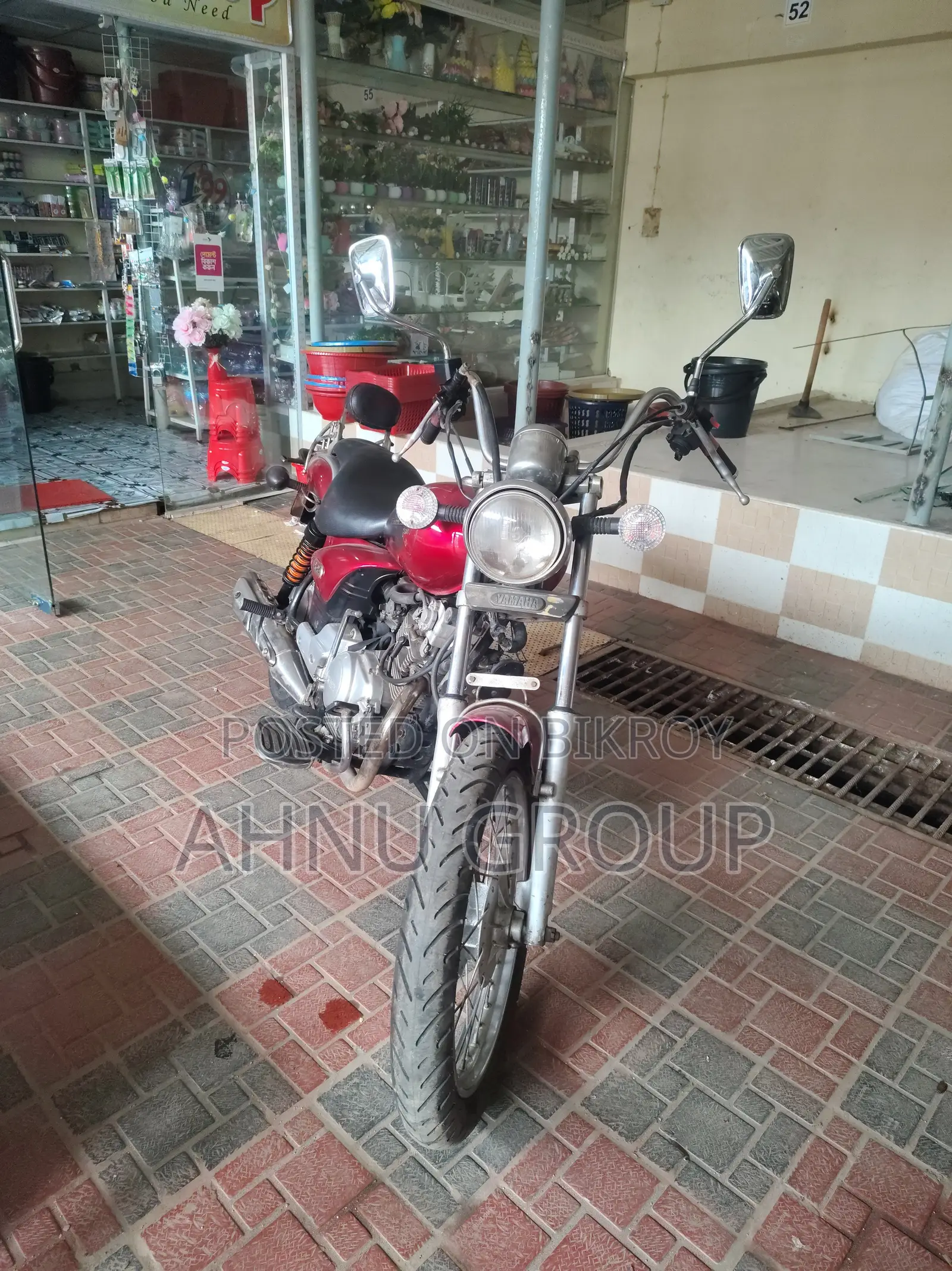 Yamaha YBR125 2012 Red
