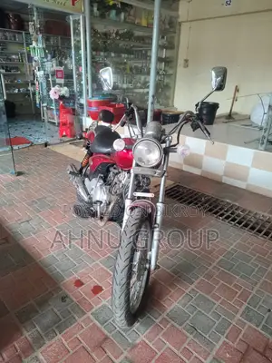 Yamaha YBR125 2012 Red