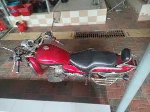 Yamaha YBR125 2012 Red