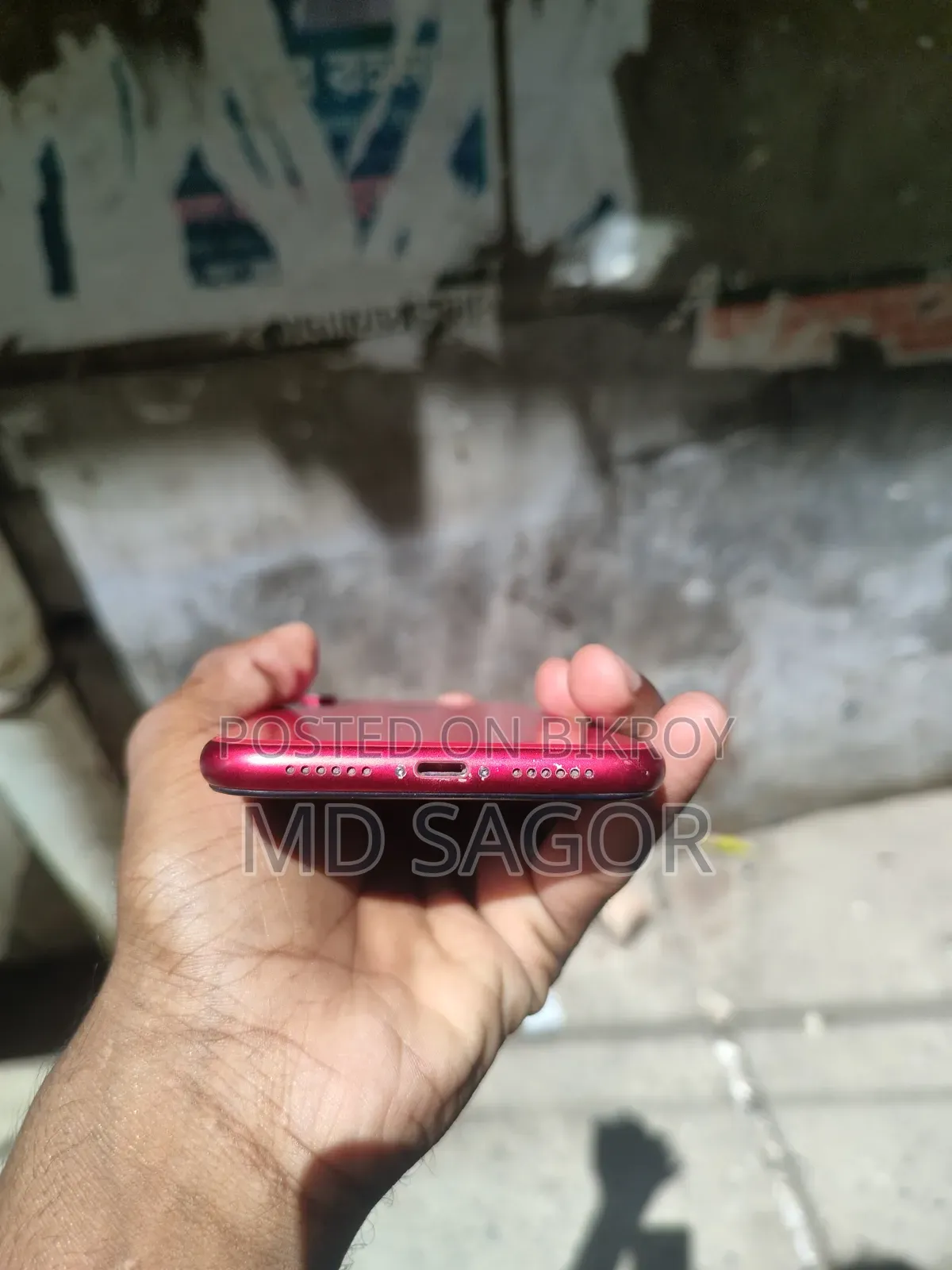 Apple iPhone XR 64 GB Red