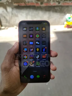 Apple iPhone XR 64 GB Red