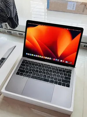 Laptop Apple MacBook Pro 8GB SSD 256GB