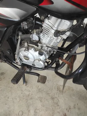 Bajaj Discover 125 2018 Black