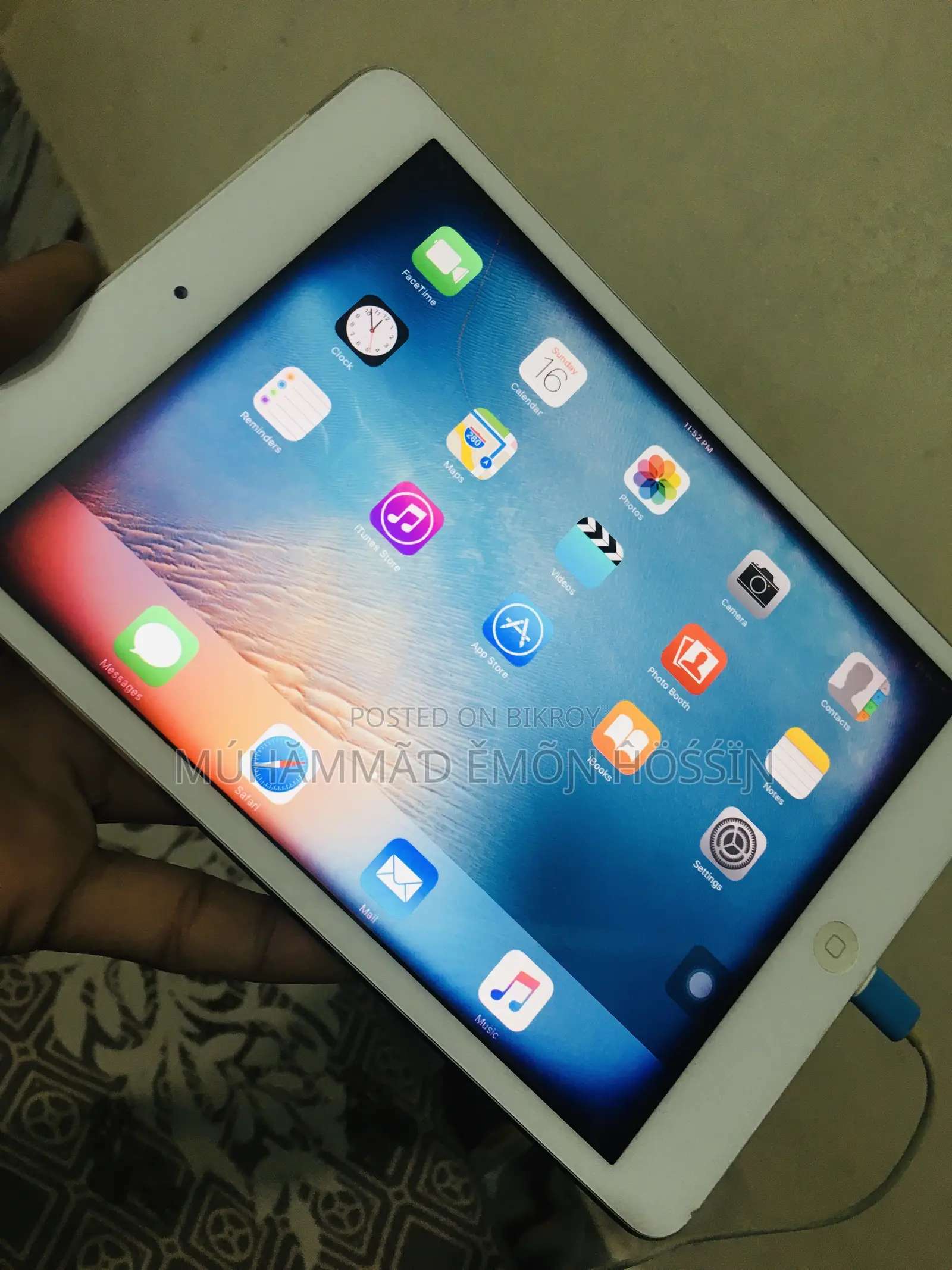 Apple iPad Mini Wi-Fi + Cellular 16 GB Silver