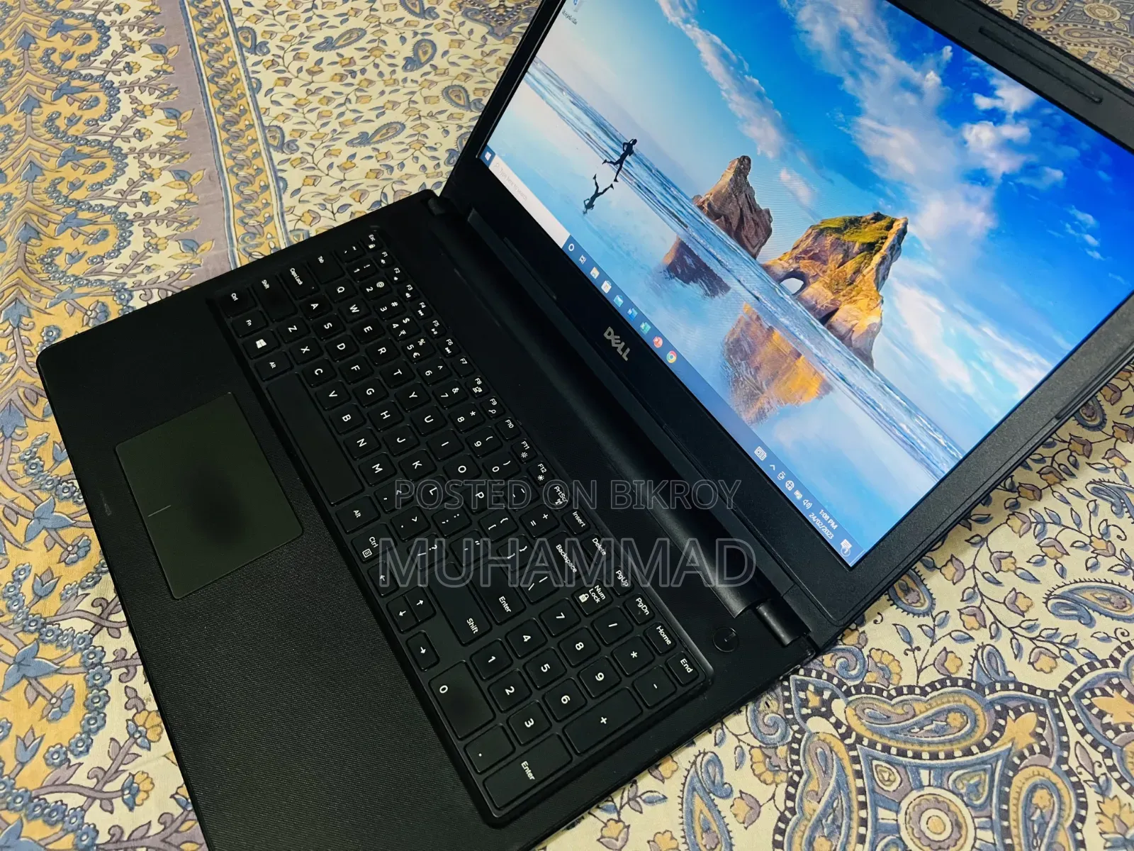 Laptop Dell Inspiron 15 8GB Intel Core i5 HDD+SSD 256GB