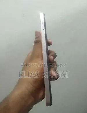 Infinix Hot 40i 128 GB Yellow