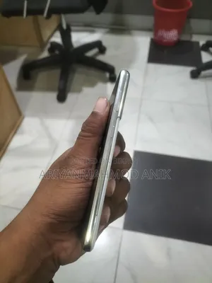 Samsung Galaxy S21 5G 256 GB Silver