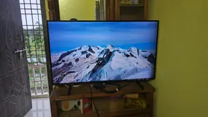 Samsung AU8000 43" Crystal UHD 4k Smart TV