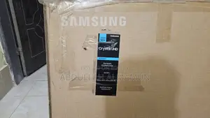 Samsung AU8000 43" Crystal UHD 4k Smart TV