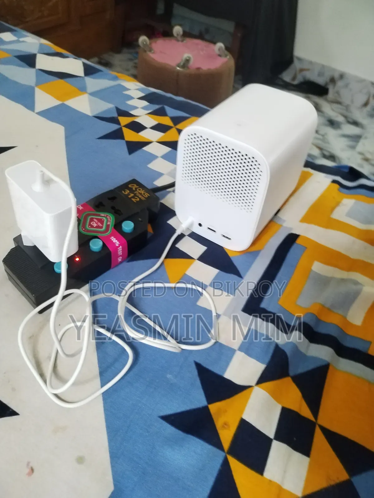 Mi Smart Projector 2