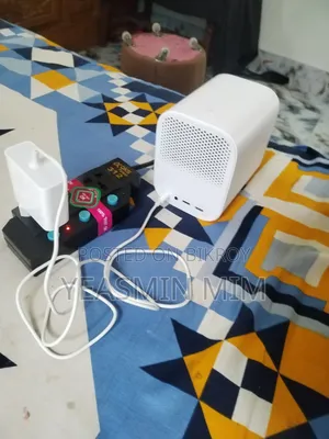 Mi Smart Projector 2