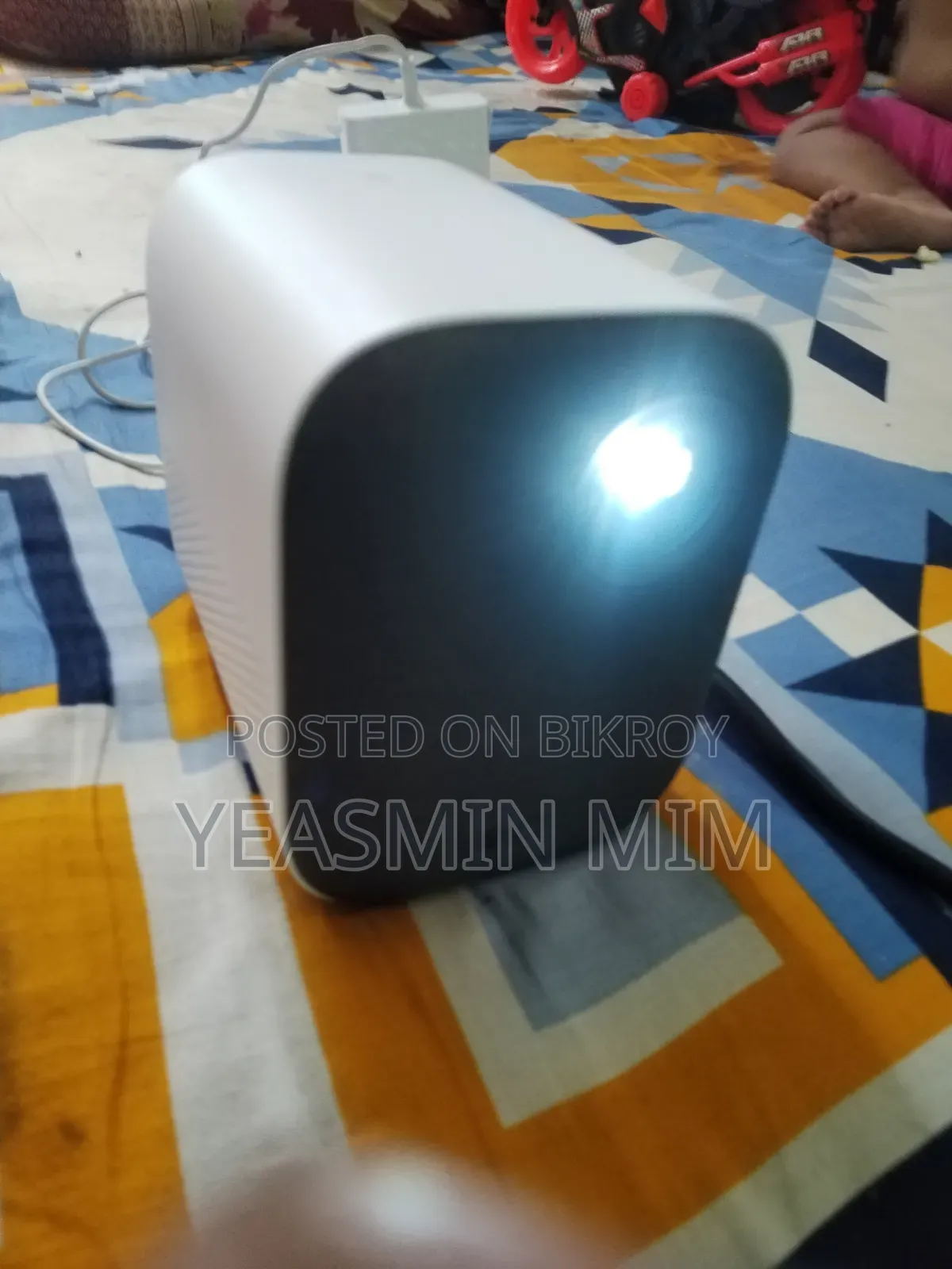 Mi Smart Projector 2