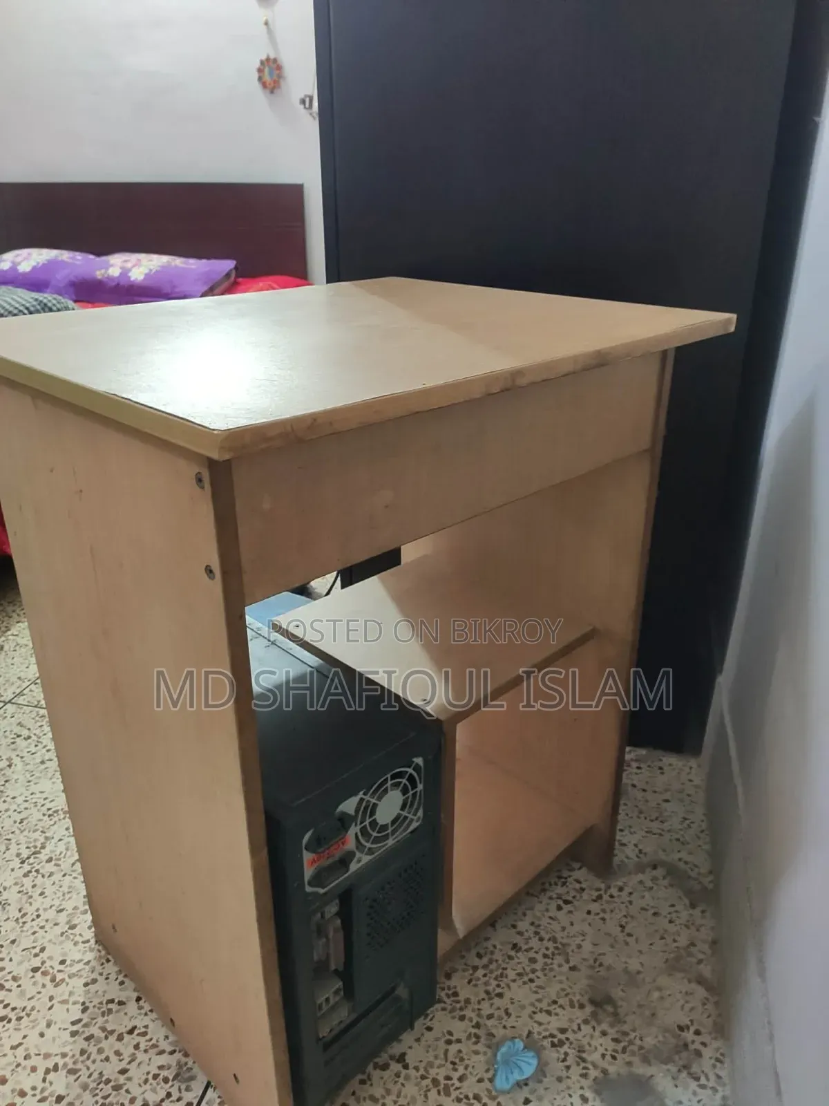 Otobi Computer Table