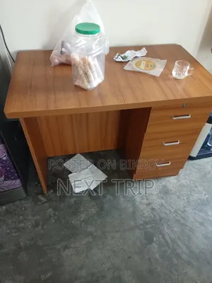 Reading Table