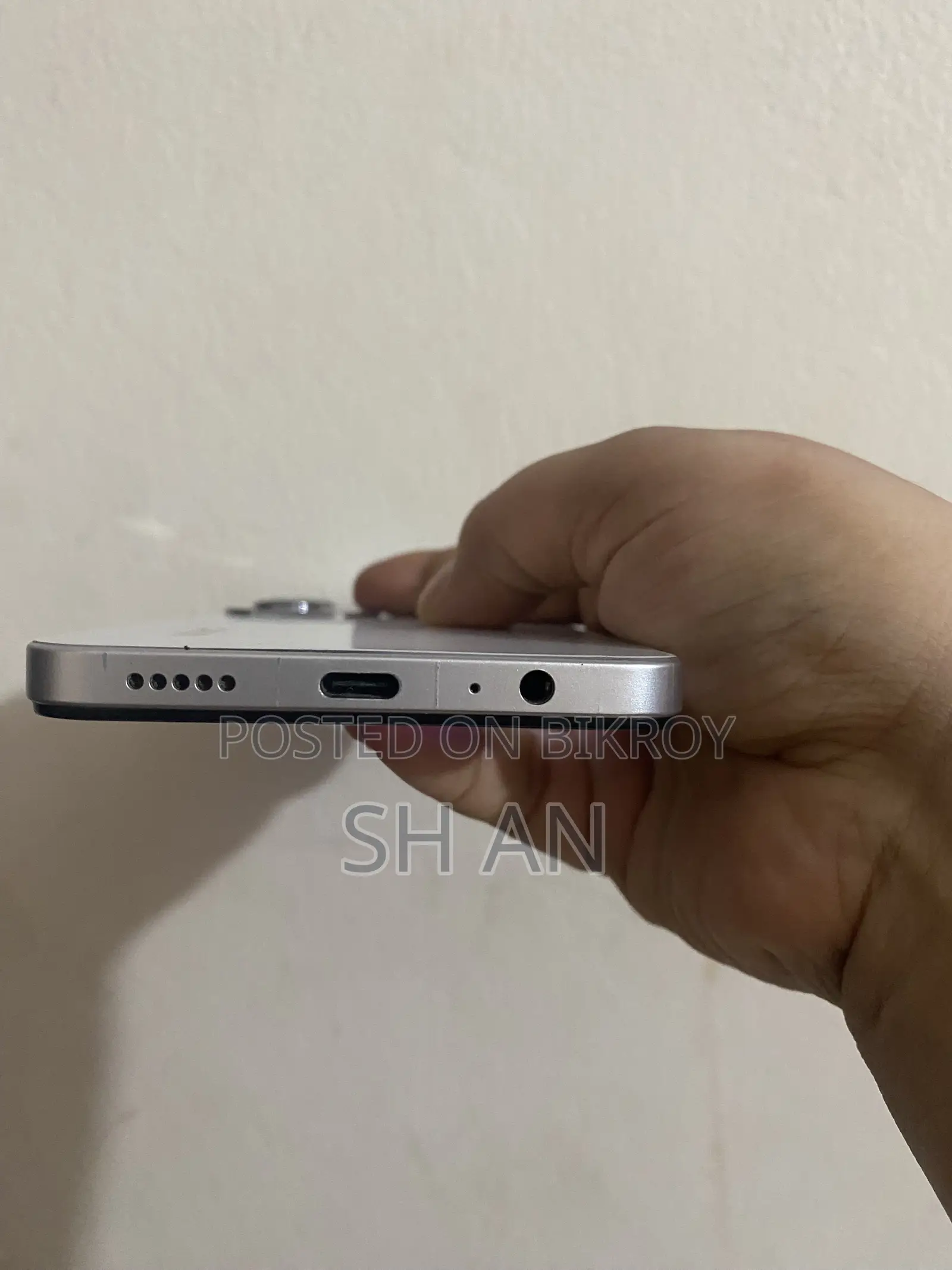 Vivo Y19s Pro 128 GB Silver