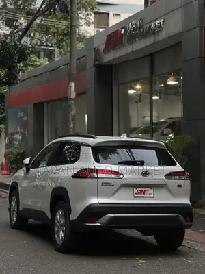 Toyota Corolla Cross 1.8 Hybrid FWD 2021 Pearl