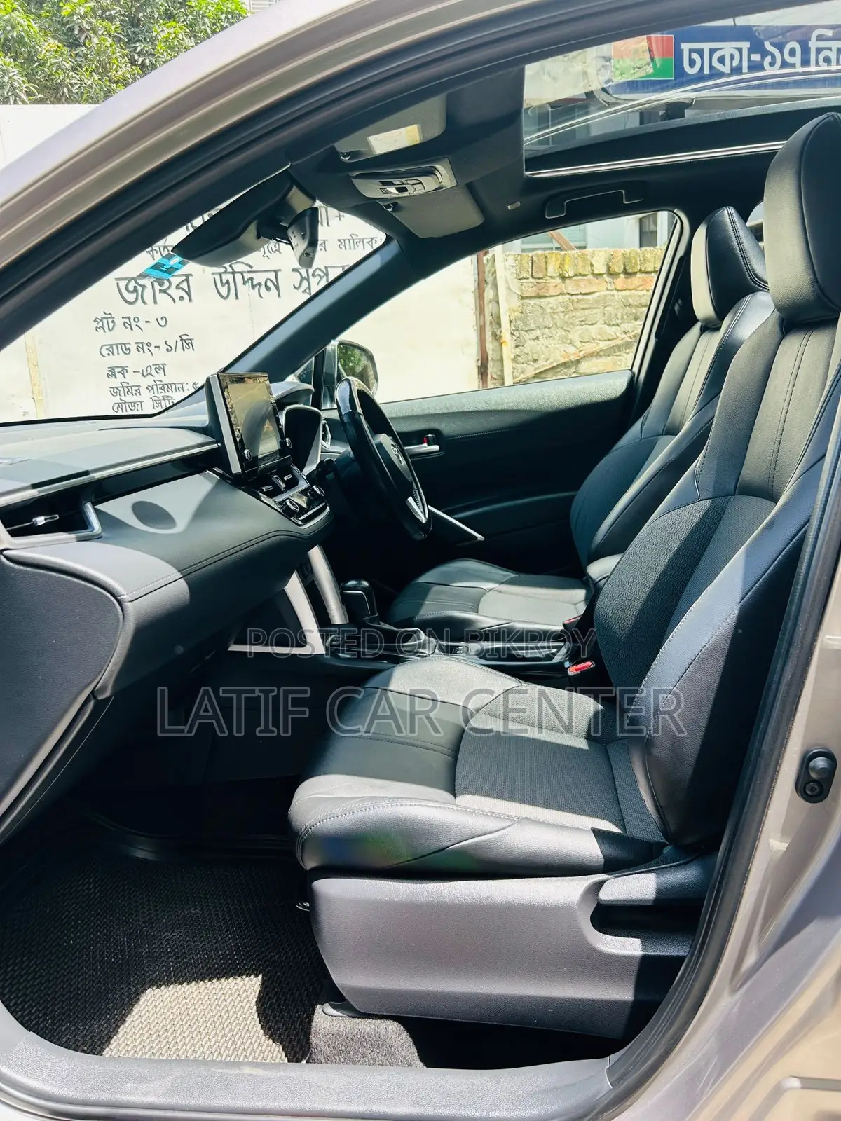 Toyota Corolla Cross 2022 Brown