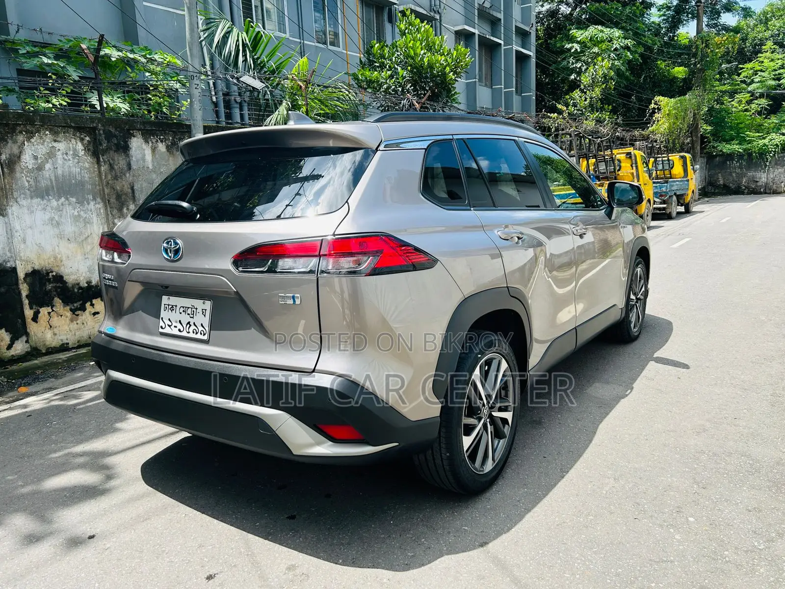 Toyota Corolla Cross 2022 Brown