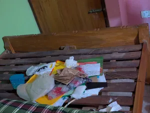 একটি খাট বিক্রয় করতে চাই