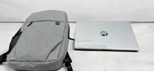 Laptop HP 15-fd1020ns 8GB AMD Ryzen SSD 512GB