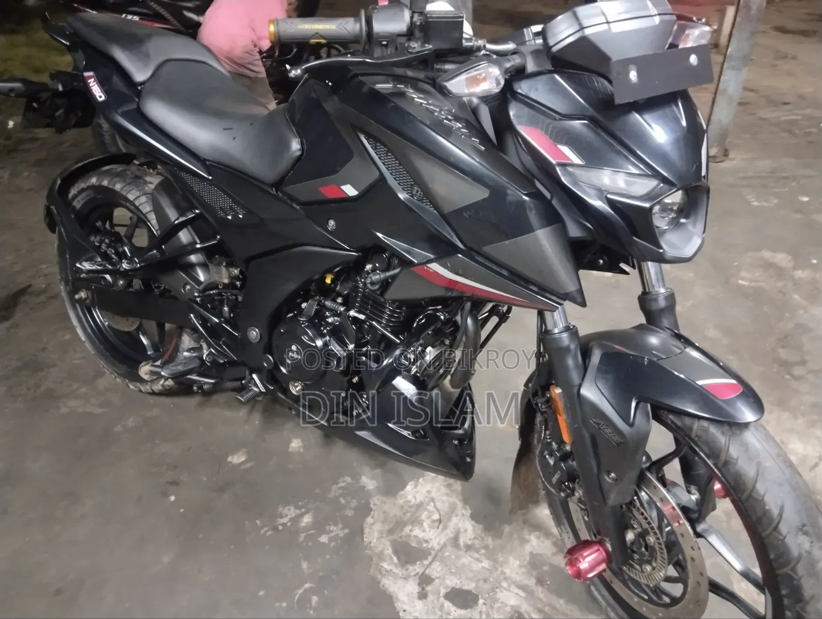 Bajaj Pulsar N160 2023 Black