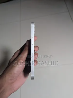 Apple iPhone 13 128 GB White