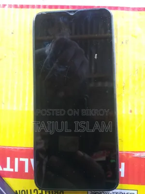 Vivo Y21 64 GB
