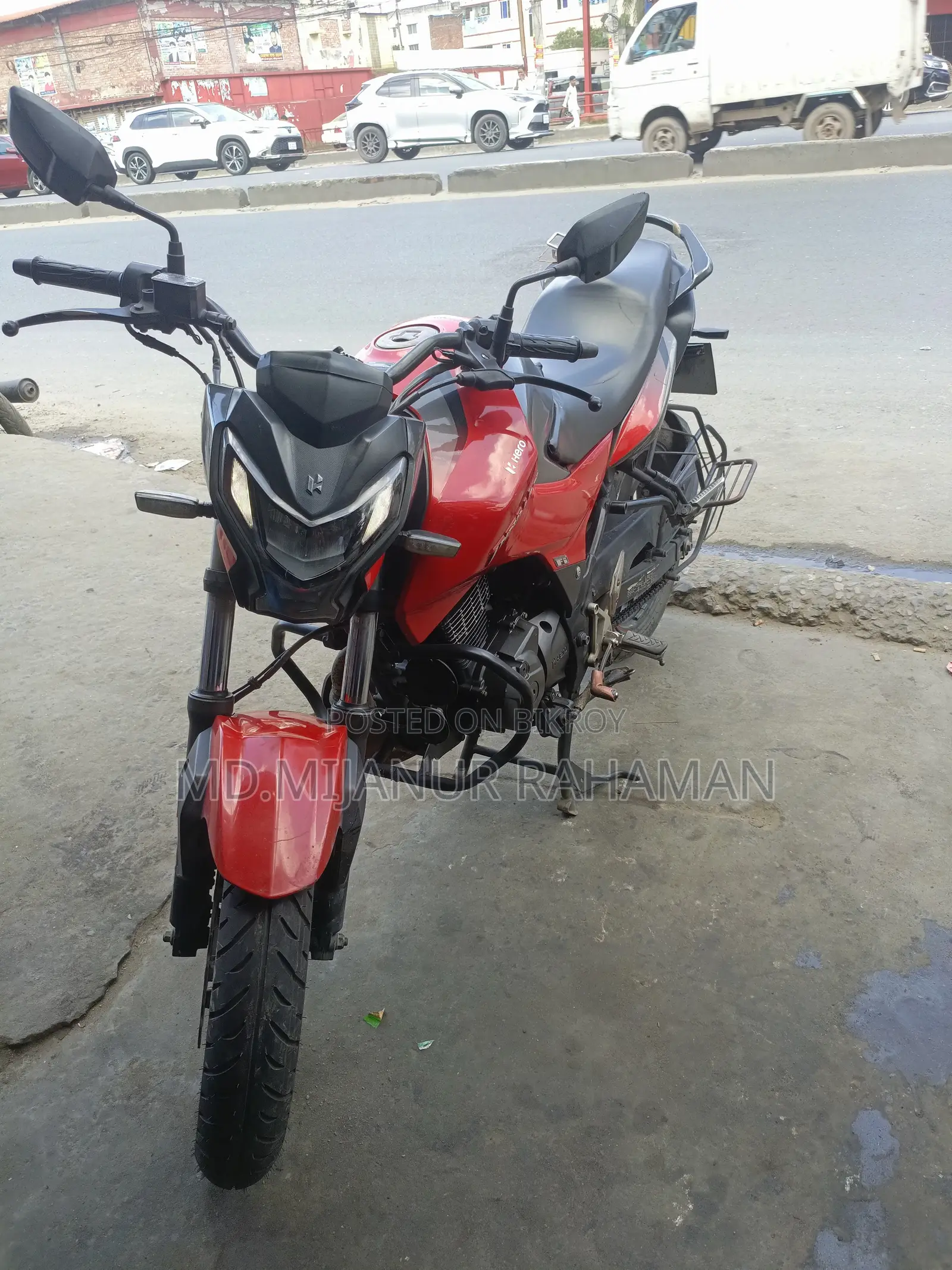 Hero Thriller 160R 2021 Red