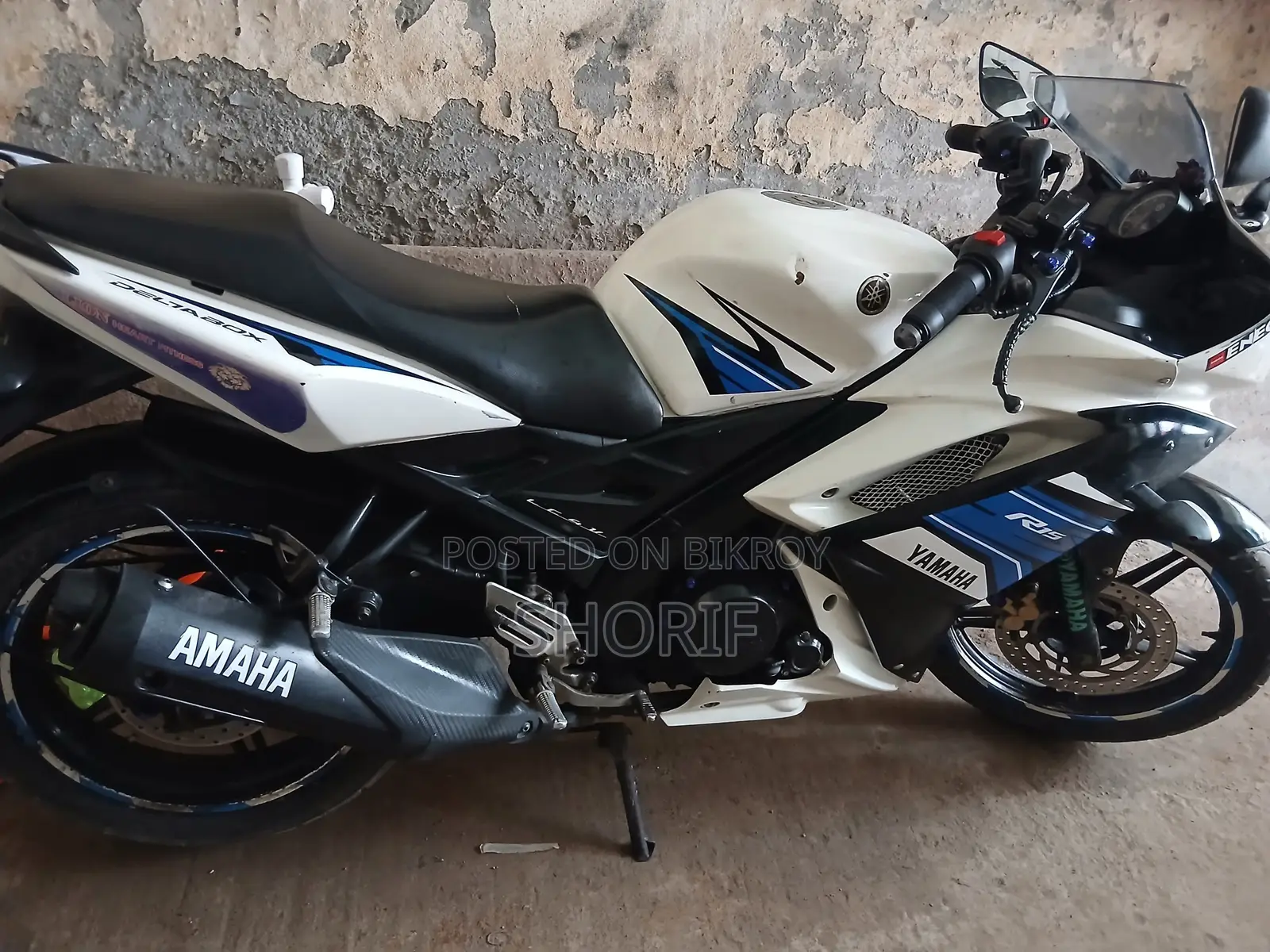 Yamaha R15 V3 2018 White