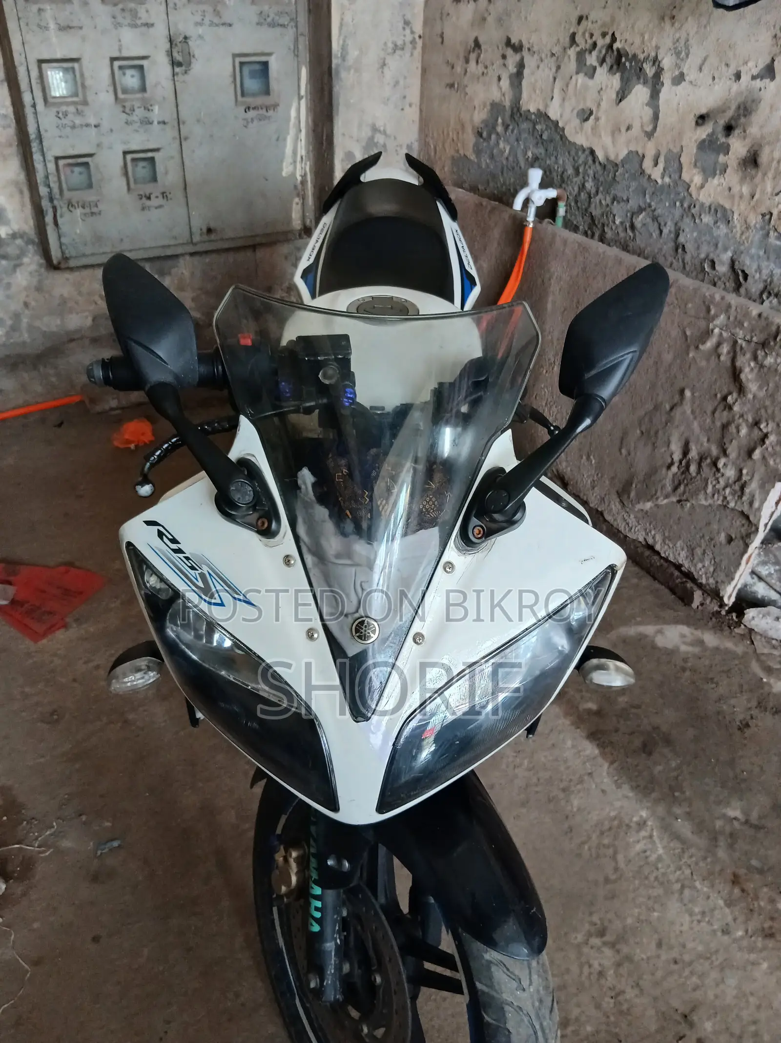 Yamaha R15 V3 2018 White