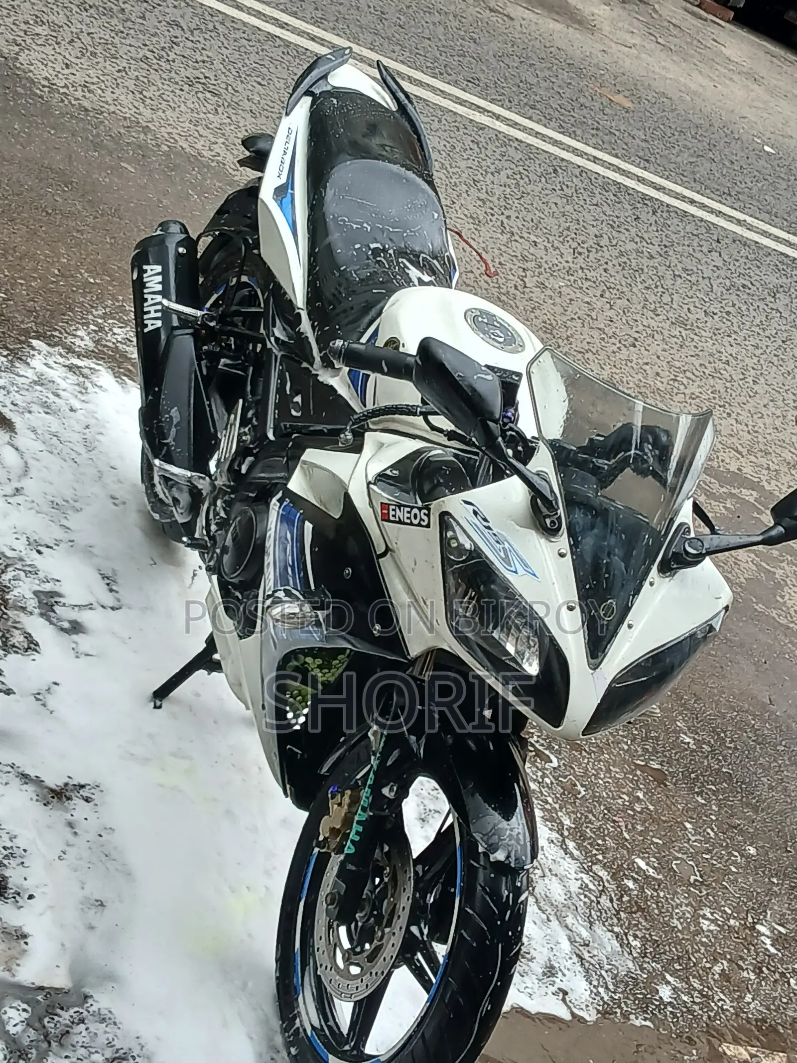 Yamaha R15 V3 2018 White