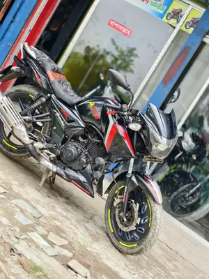 TVS Apache RTR 160 2V 2015 Black